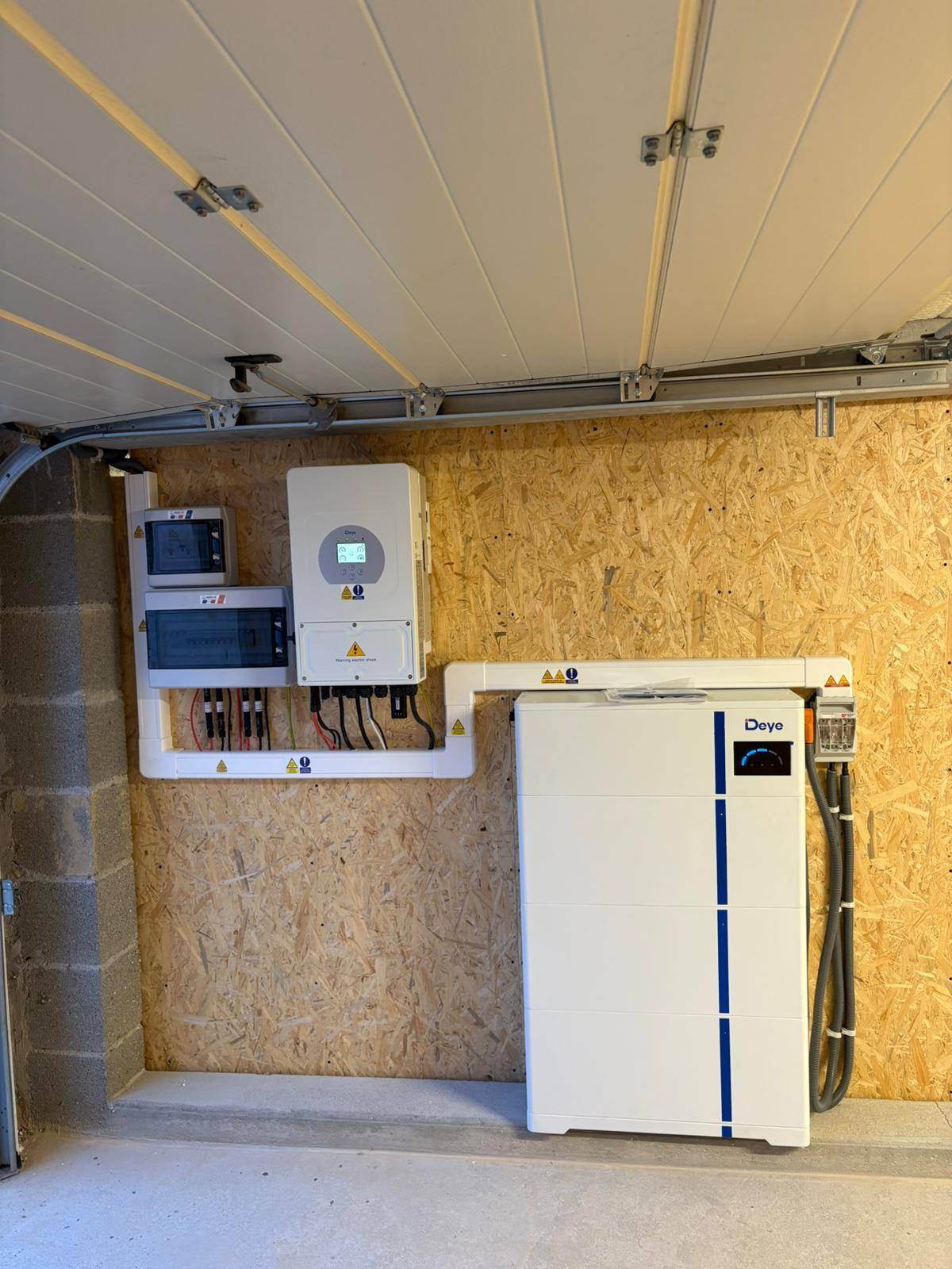 Réalisation panneau solaire batterie Charente